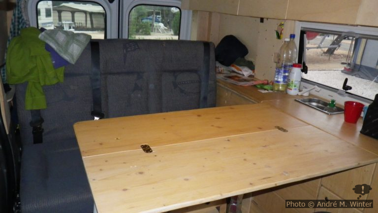 Klapptisch für innen und aussen