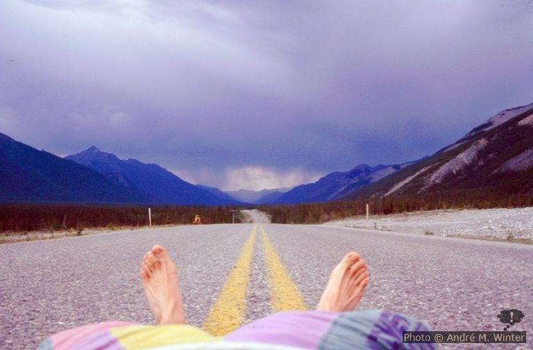 Am Alaska Hwy zum Muncho Lake und nach Dawson Creek