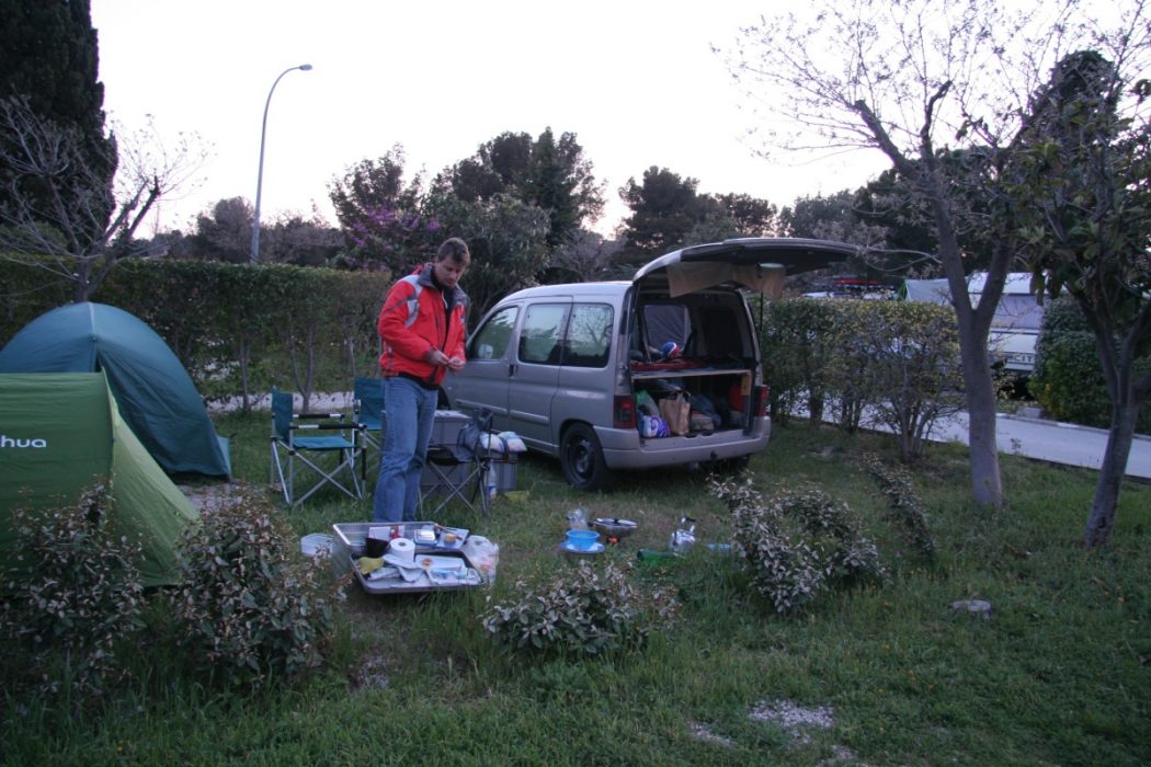 Camping les Cigales à Cassis – André does…