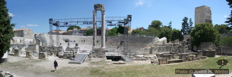 Camping l’Arlésienne à Pont de Crau