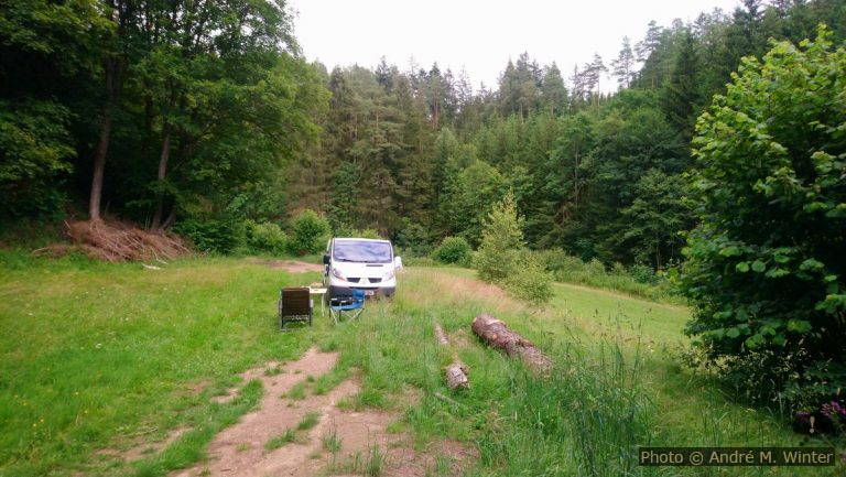 Notre Trafic près de la rivière Kamp