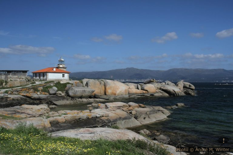 Faro de Punta Cabalo