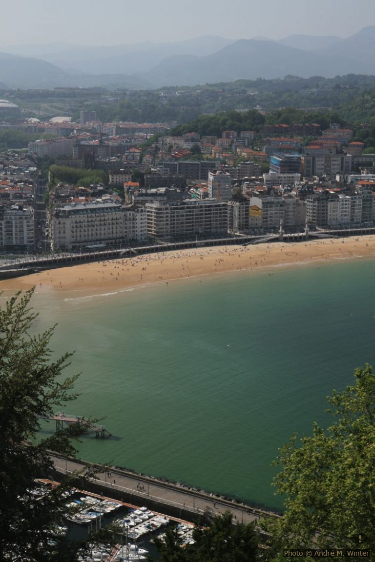 Ville de Donostia et sa plage