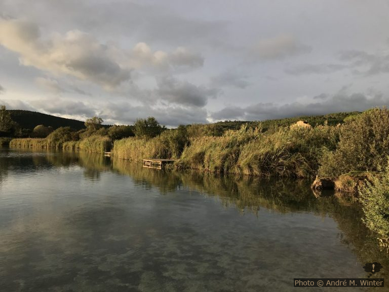 Coucher de soleil sur le Lago dell'Accesa