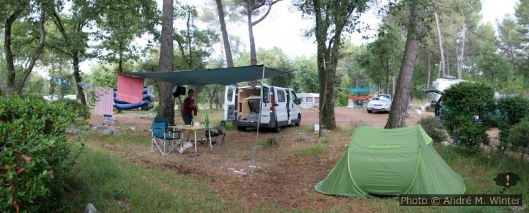 Notre Trafic installé au Camping de la Bergerie à Vence