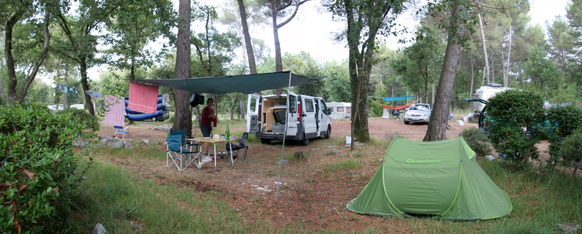 Notre Trafic installé au Camping de la Bergerie à Vence