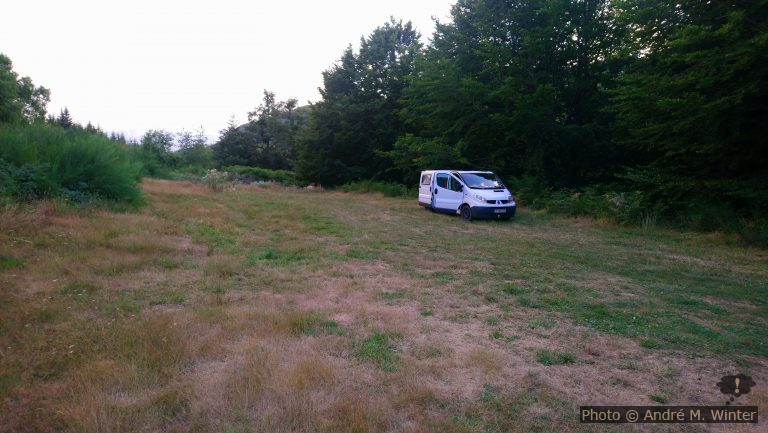 Notre Trafic au parking bas du Laghetto Lamastrone