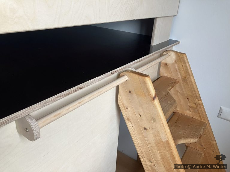 Lit superposé avec séparation nette de la partie basse