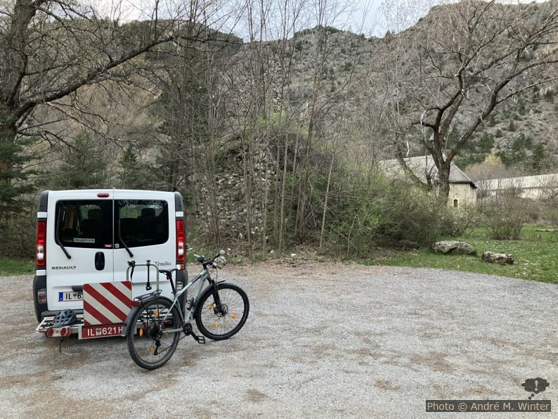 Notre trafic et le vélo au parking du Gouffre de Gourfouran