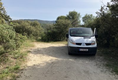 Notre Trafic à l'emplacement à Venasque