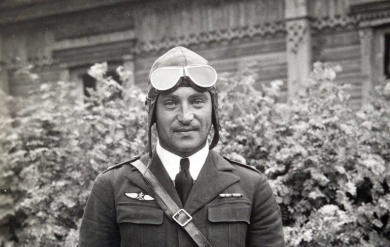 Gregor in Fliegerunform 1931