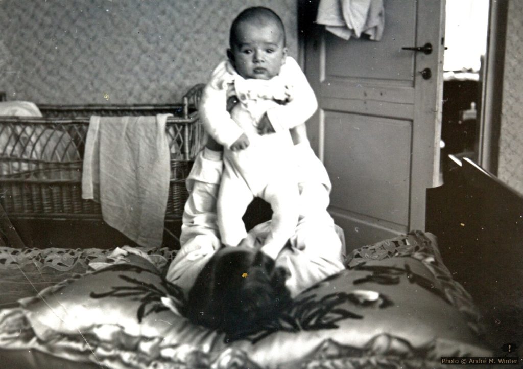 Janina mit Egidijus am 7. Mai 1939