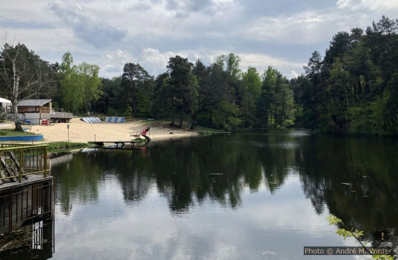 Badeanstalt an der Linda in Grotniki