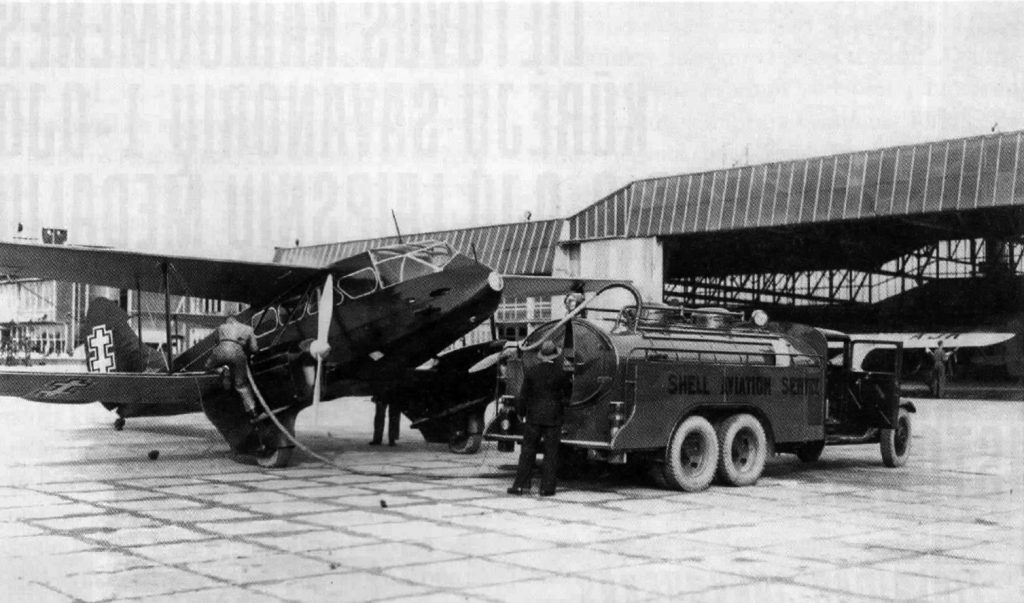 De Havilland DH-89A Dragon Rapide in Amsterdam